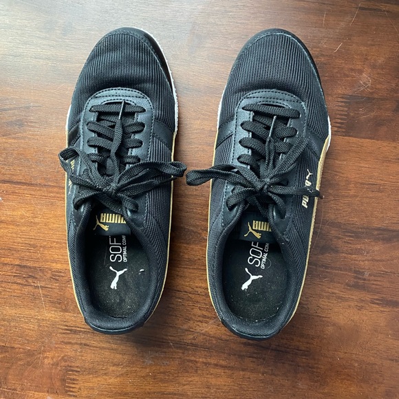 Women’s Puma shoes - Picture 3 of 6